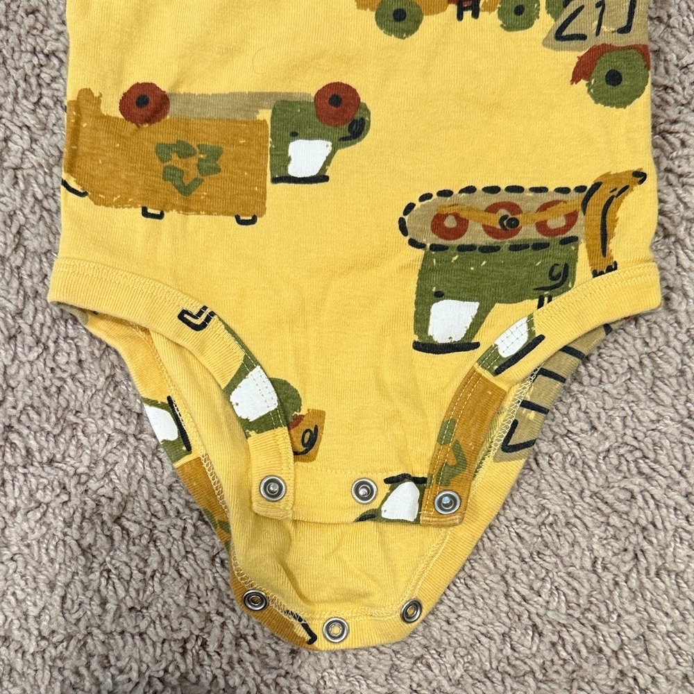 Carter's Yellow and Red Construction Rompers! - Picture 5 of 11